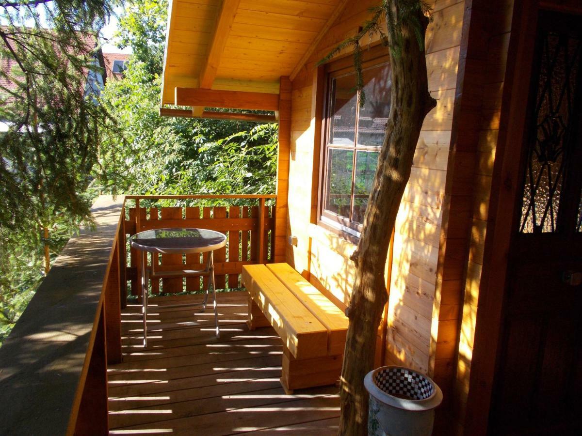 Baumhaus Wolfshöhle Fischach Exterior foto