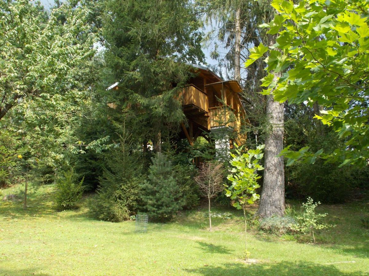 Baumhaus Wolfshöhle Fischach Exterior foto